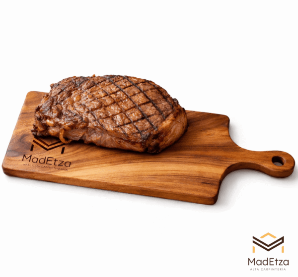 tabla-teca-parota-4018-1-e1770233572806.png Tabla Parrillera de Parota con Mango 40x18 | Tabla para Asador | Madetza